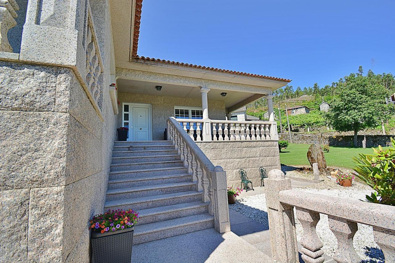 Galihost - A Casa De Otilia Villa Meaño Kültér fotó